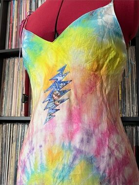 Rainbow swirl hippie slip dress 90s bias stealie bolt dead 💀 grateful faerie ⚡️